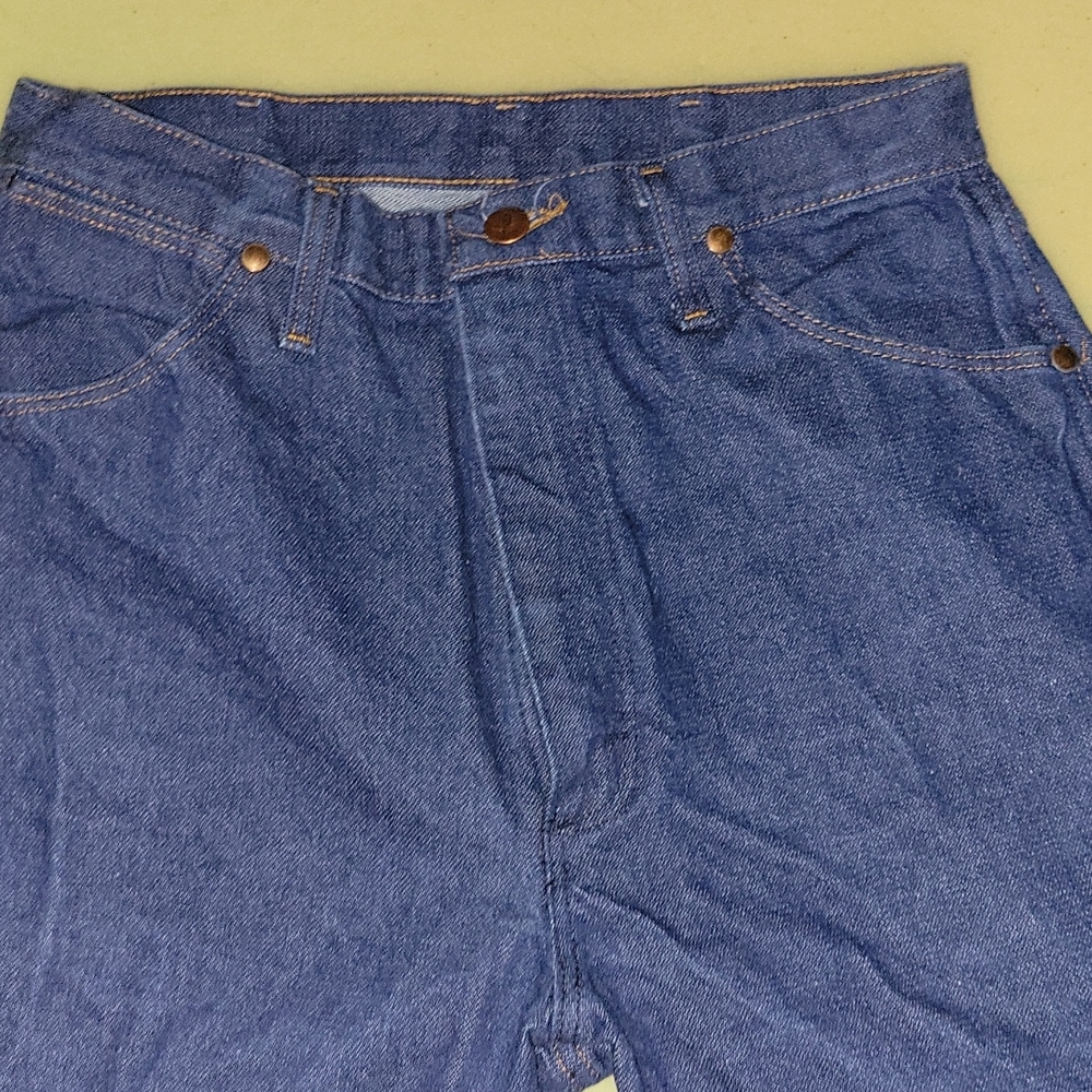 Wrangler straight leg